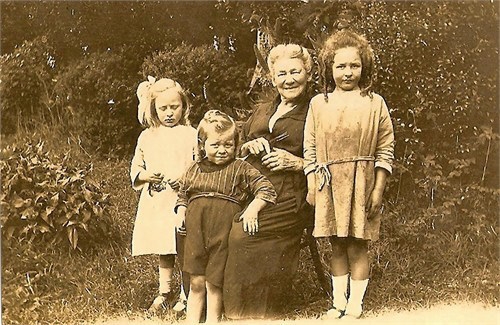 Mary Catherine Strudwicke with grandchildren Gladys, James and Kitty